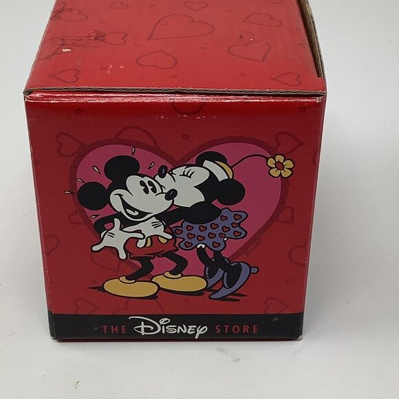 The Disney Store Coffee Mug Tea Cup Mickey Minnie Kissing Hearts Smack Valentine - Picture 10 of 12